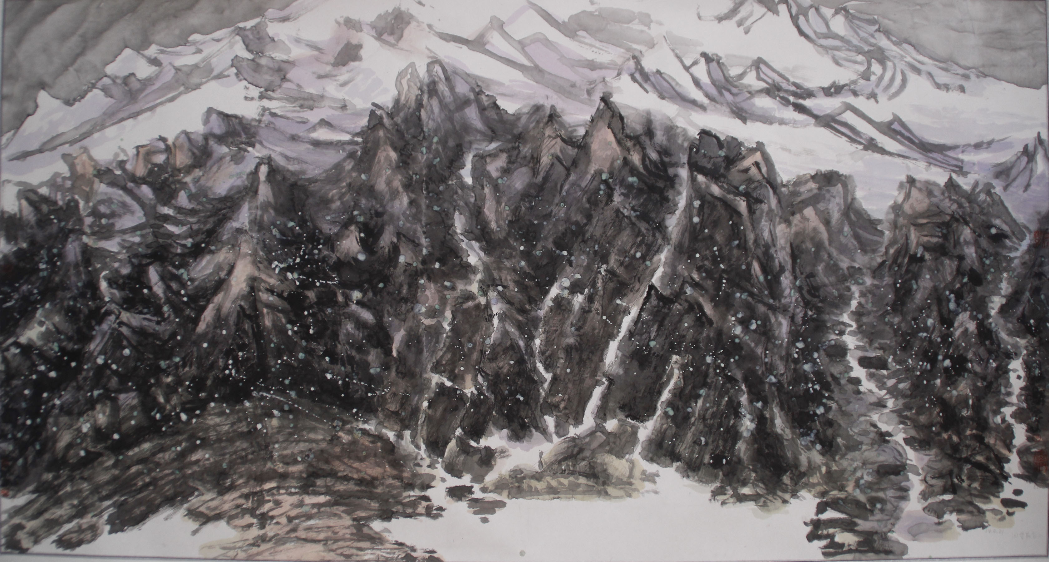 中国画《回望昆仑》98X180cm作者：民盟新疆石河子市委会 何小明.JPG