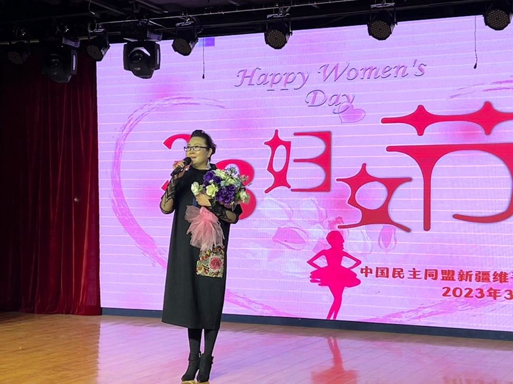 节目4清唱《梨花颂》 (1).jpg