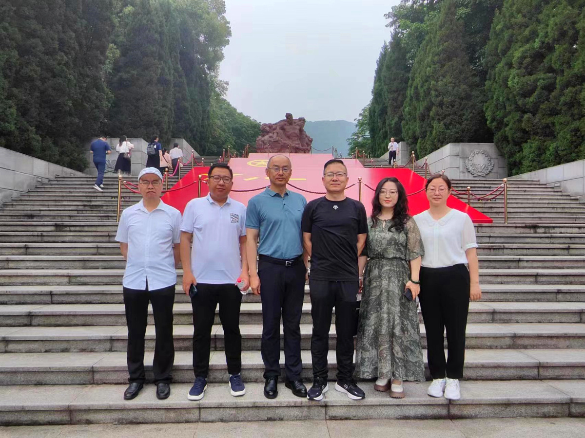 2023新疆民主党派人士重庆培训学习 (3).jpg