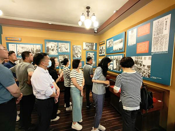 2023新疆民主党派人士重庆培训学习 (9).jpg