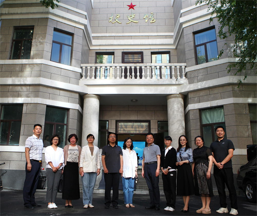 民盟教育工作委员会召开2024年参政议政工作会议 (2).jpg